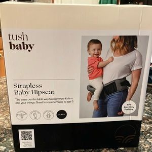 Baby hip carrier NWT